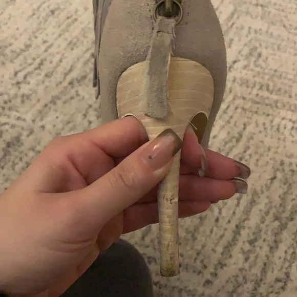 Joe’s Ankle Boot - Picture 3 of 5